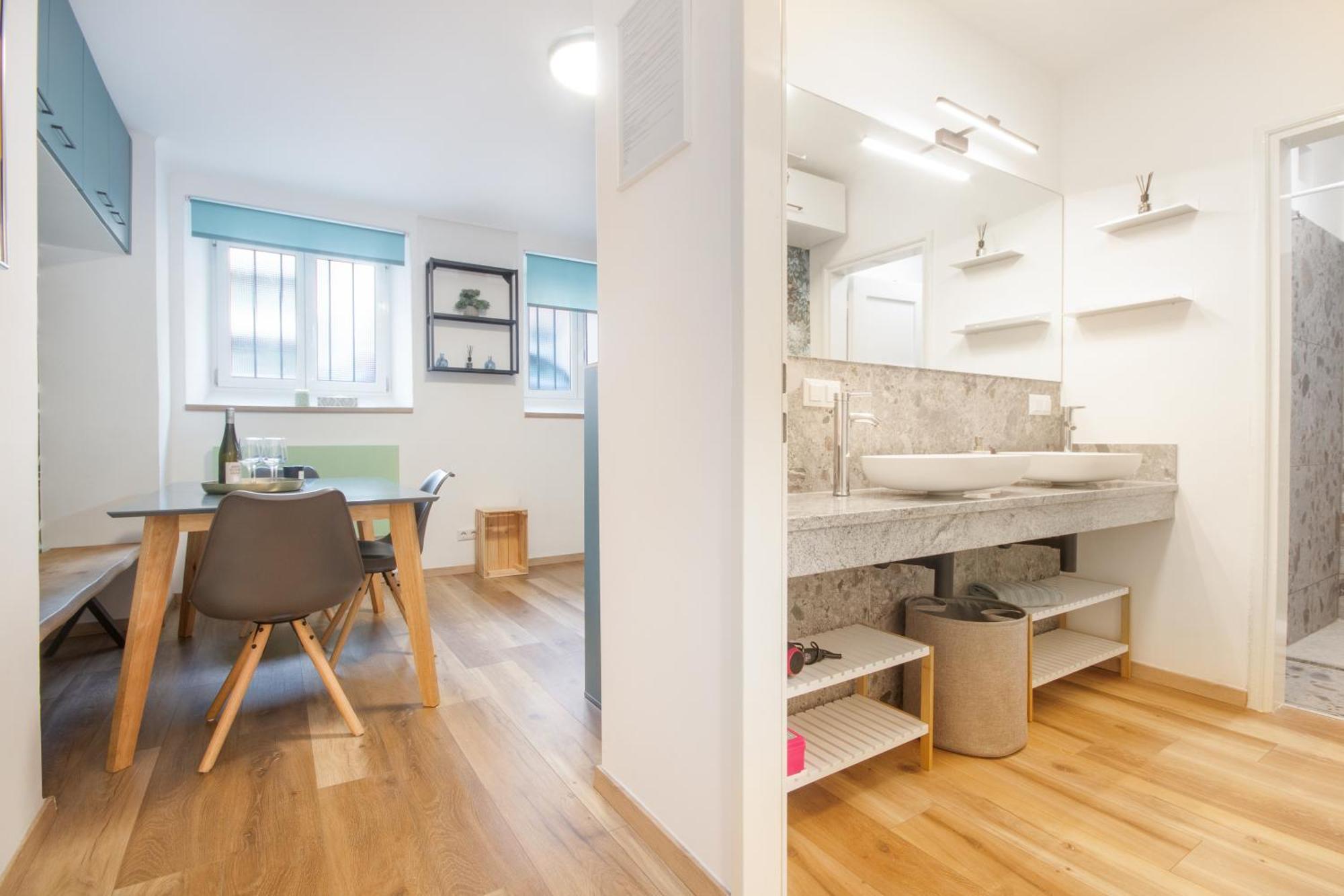 Lendkanal - City - Netflix - Waschmaschine - Kaffeevollautomat - 8 Pax - 4 Schlafzimmer Klagenfurt am Woerthersee Luaran gambar